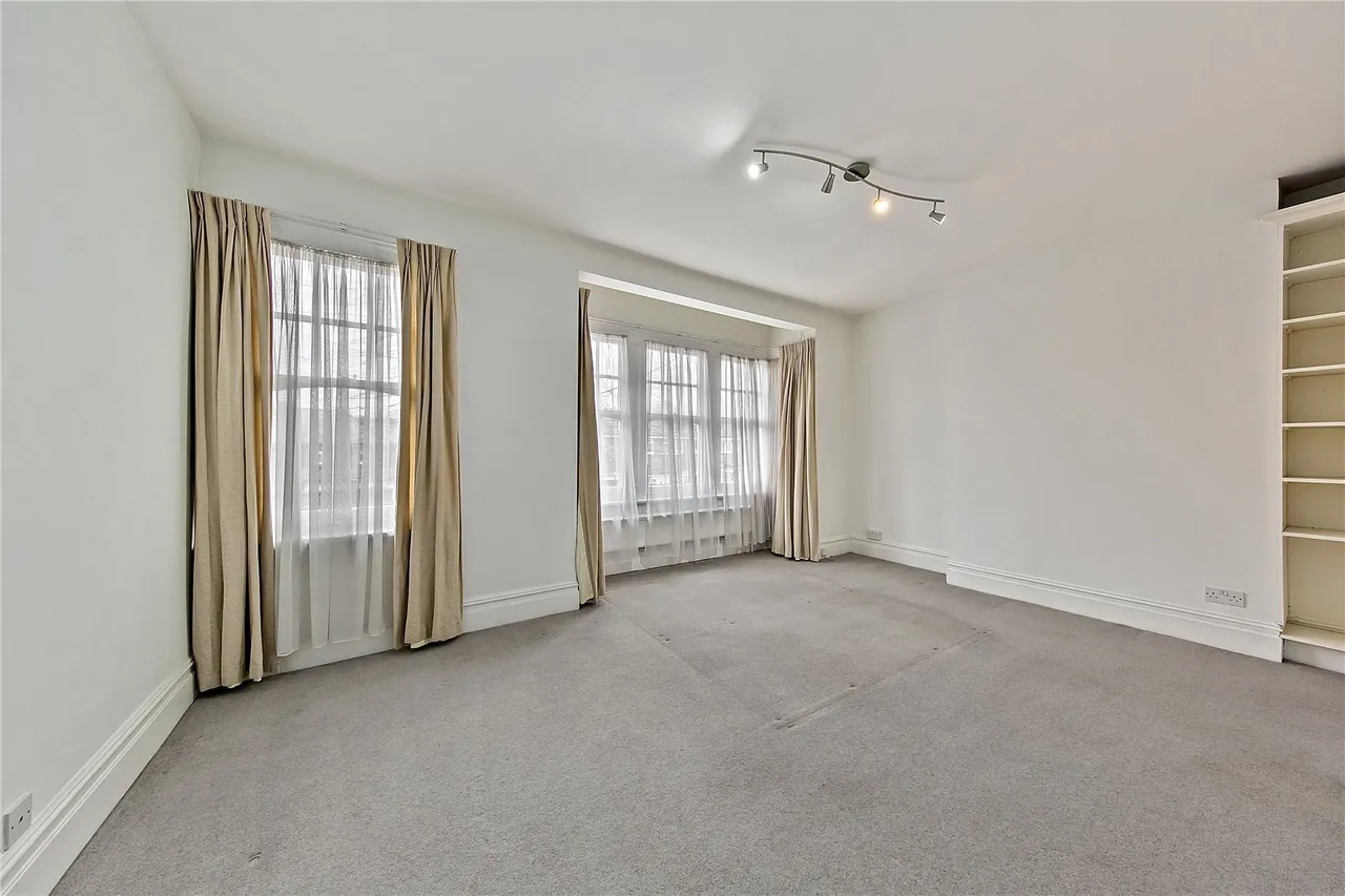 Kingston Lane, Teddington, TW11, photo 10
