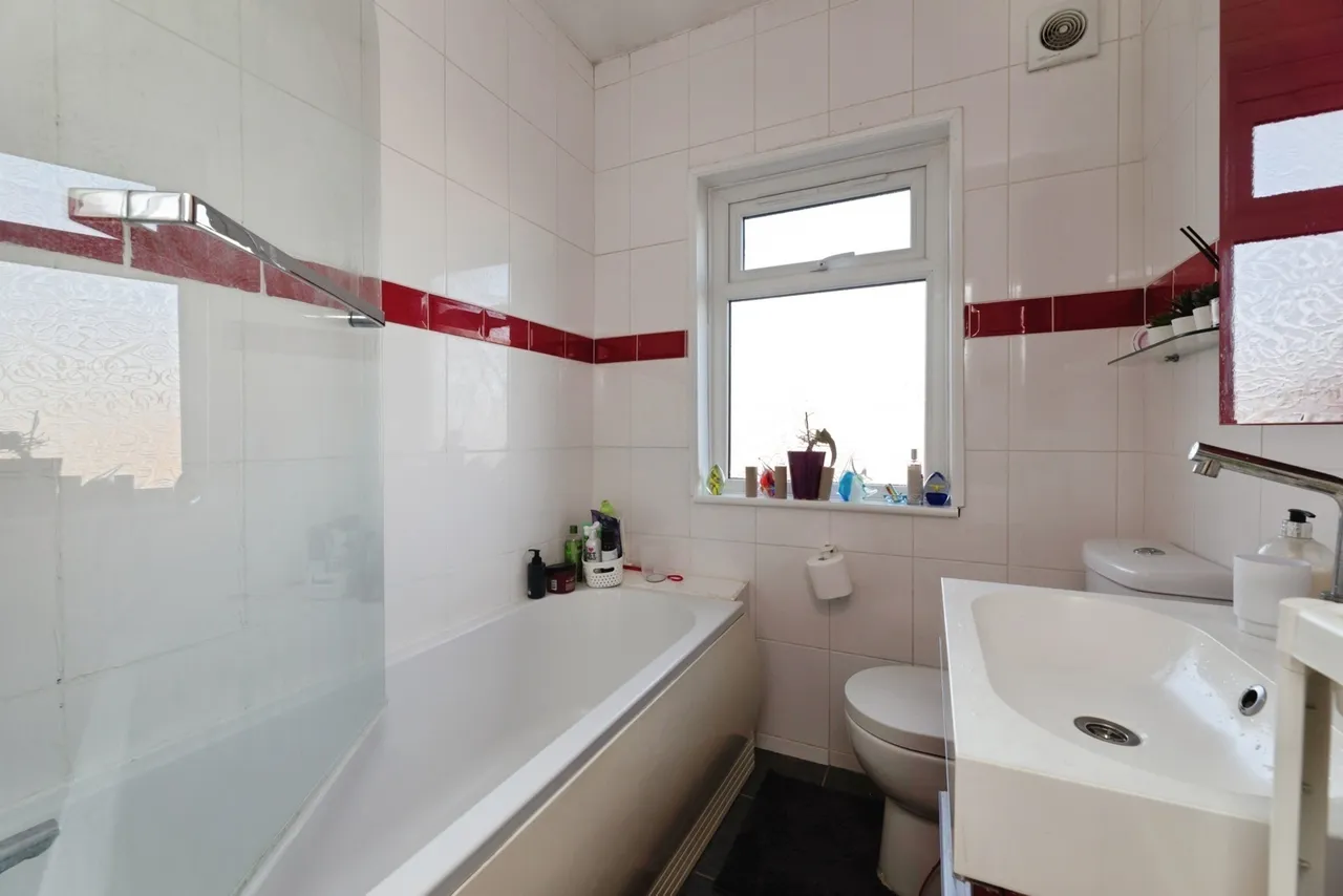 Ripple Road, Barking, IG11, photo 14