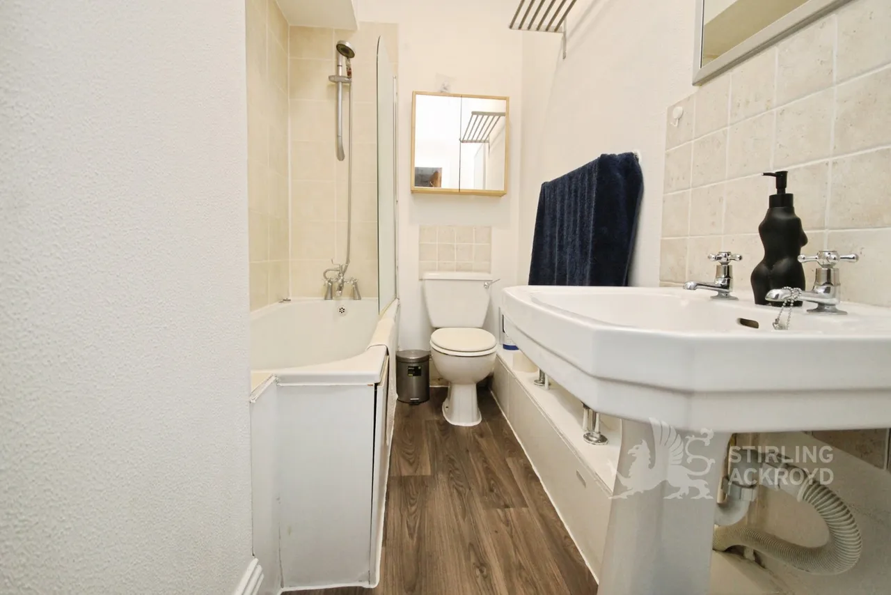 York Road, Guildford, GU1, photo 6