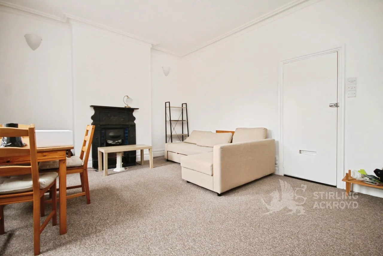York Road, Guildford, GU1, photo 2