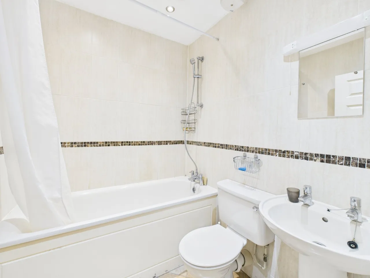 Lexham Gardens, Amersham, HP6, photo 10