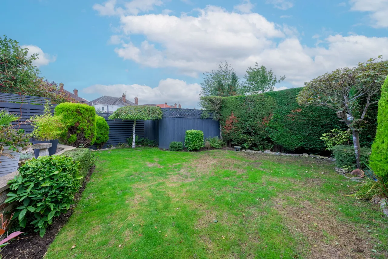 Westwood Avenue, March, PE15, photo 47