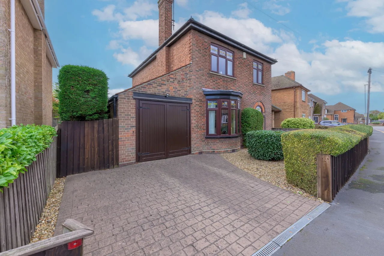 Westwood Avenue, March, PE15, photo 55