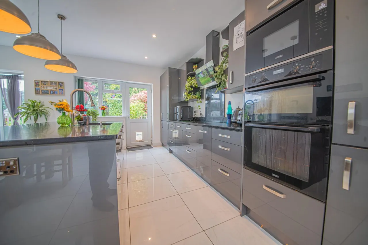 Oakgrove Road, Bishopstoke, Eastleigh, SO50 6LL, photo 8