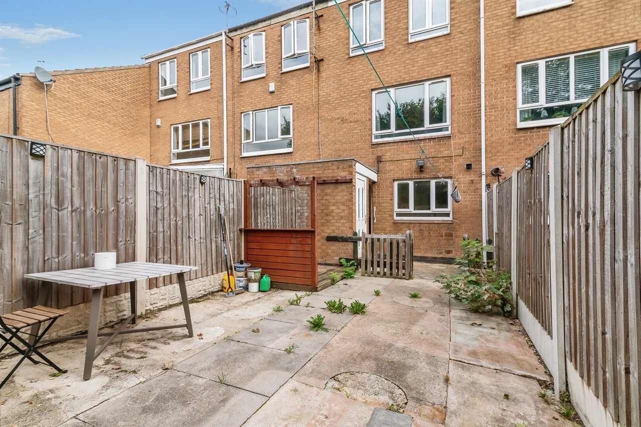 Soudan Drive, Nottingham, NG2, photo 12