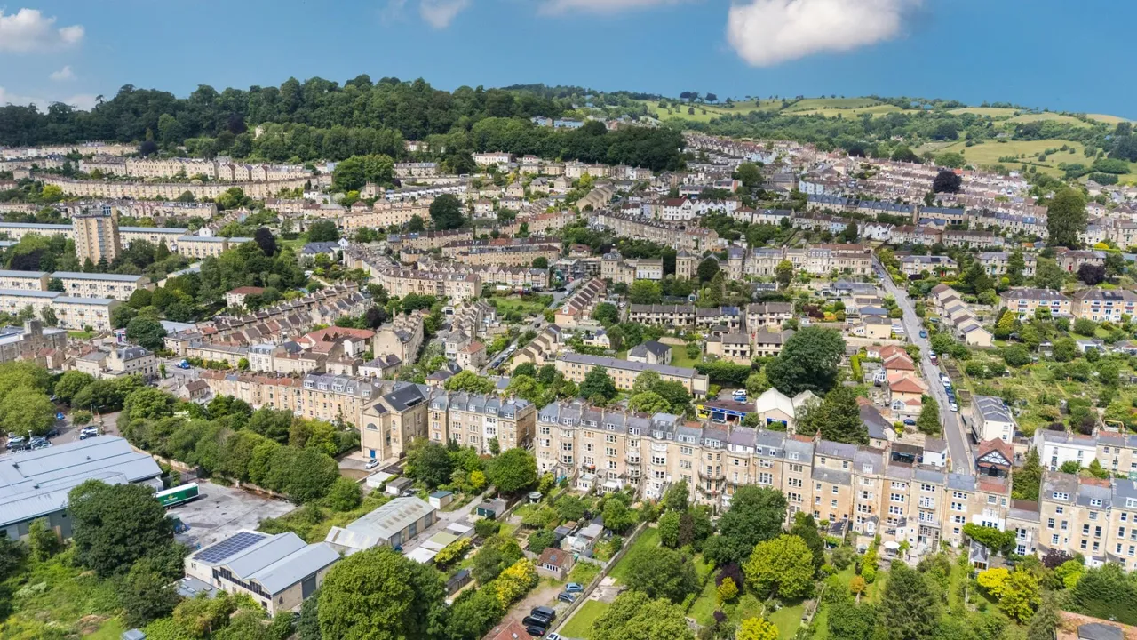 Kensington Place, Bath, BA1, photo 2