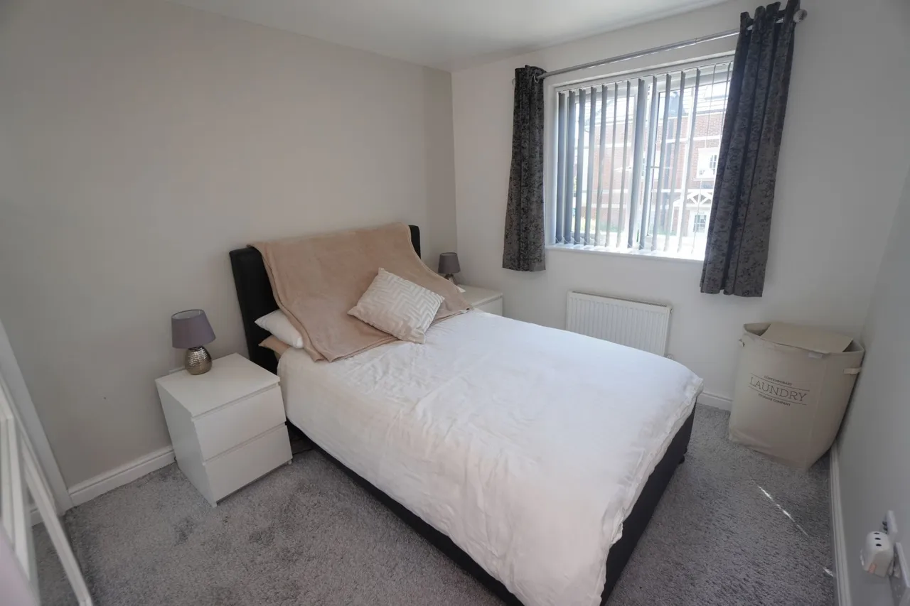 Wellesbourne Crescent, High Wycombe, HP13, photo 4