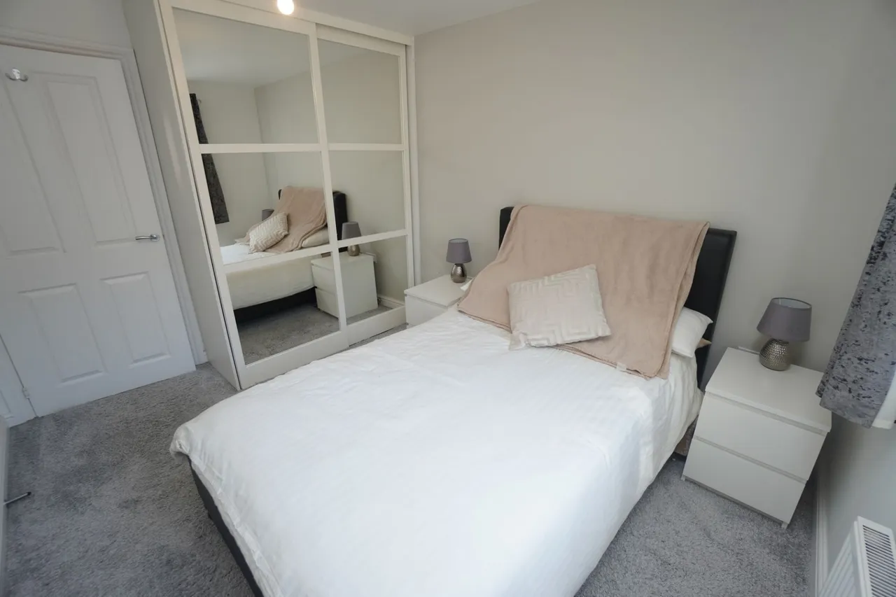 Wellesbourne Crescent, High Wycombe, HP13, photo 9