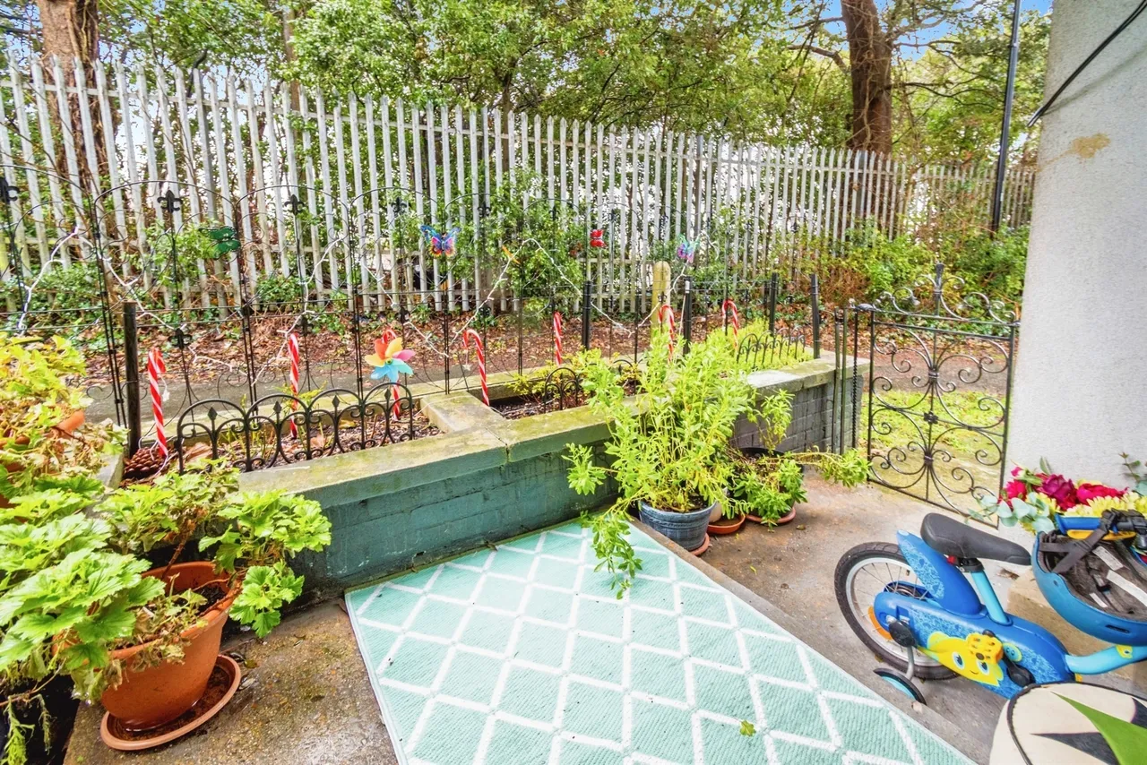 Wharncliffe Road, Southampton, SO19, photo 9