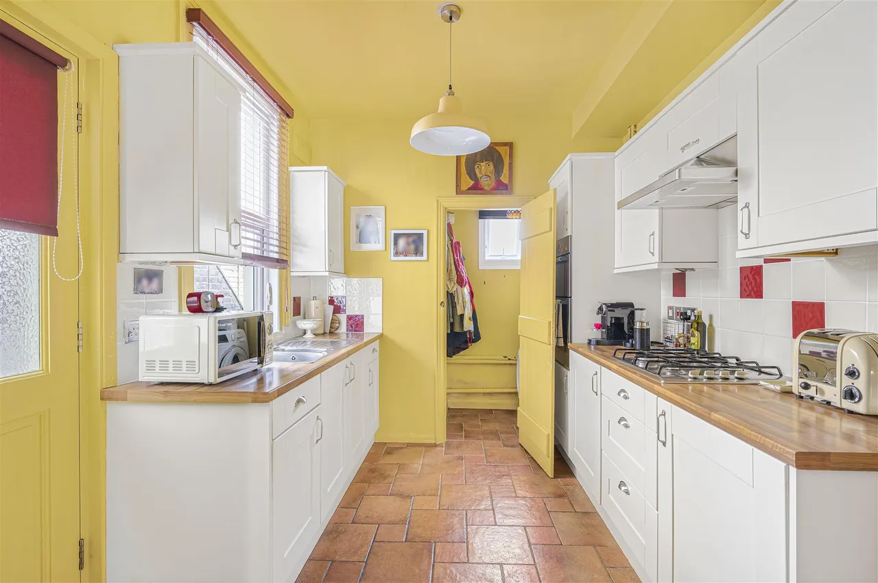 Evelyn Avenue, Newhaven, photo 4