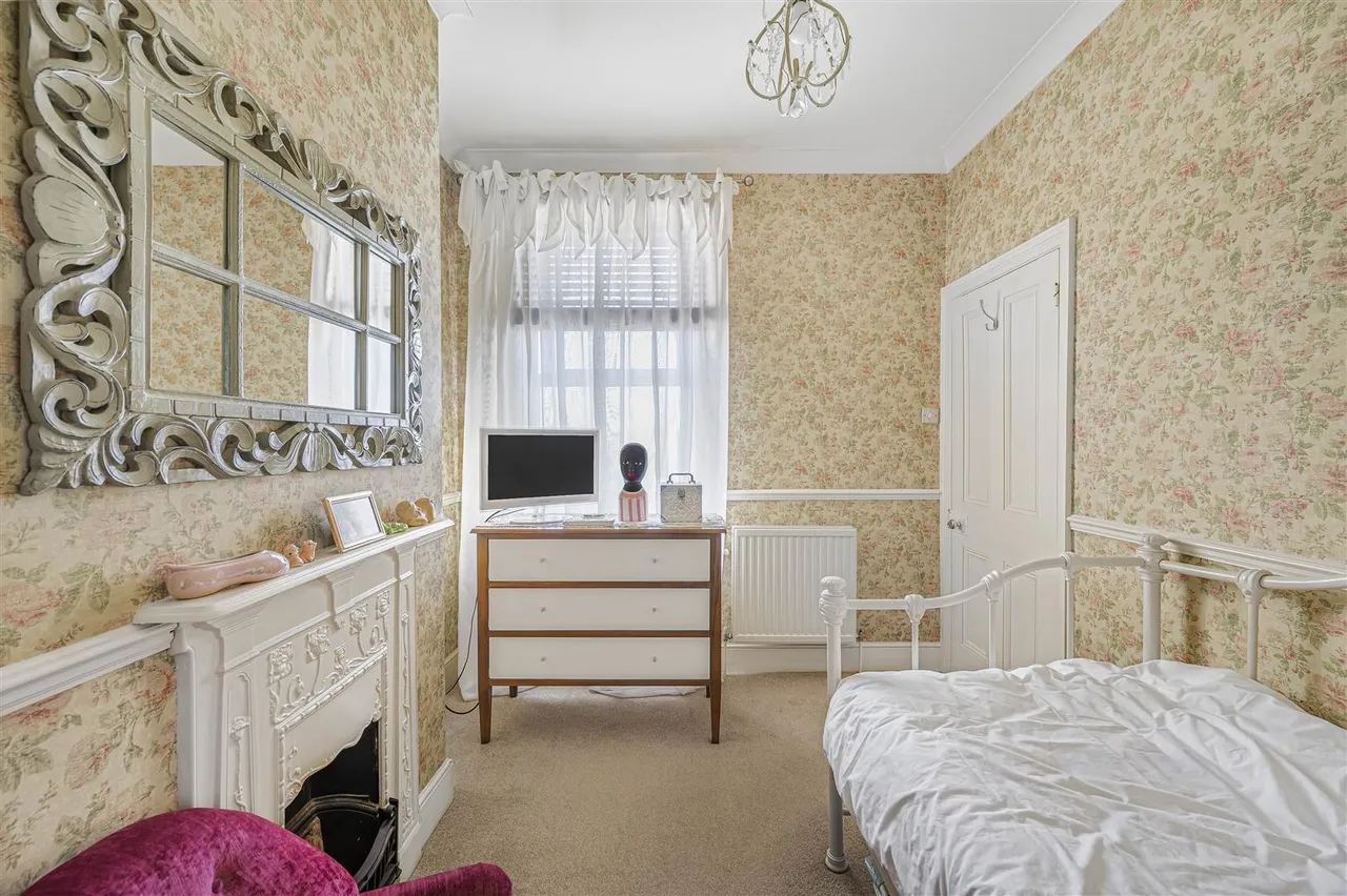 Evelyn Avenue, Newhaven, photo 17