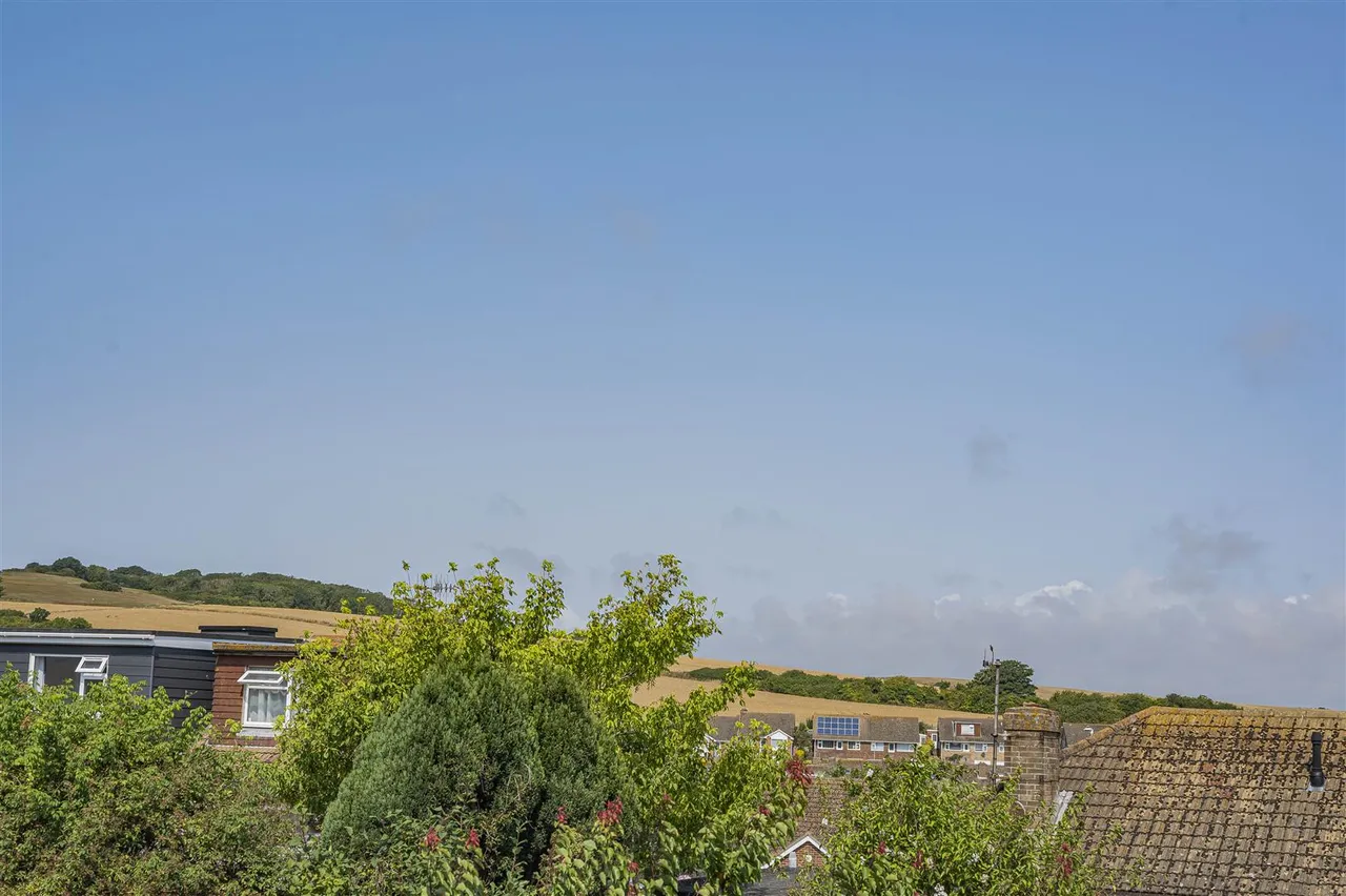 Evelyn Avenue, Newhaven, photo 19