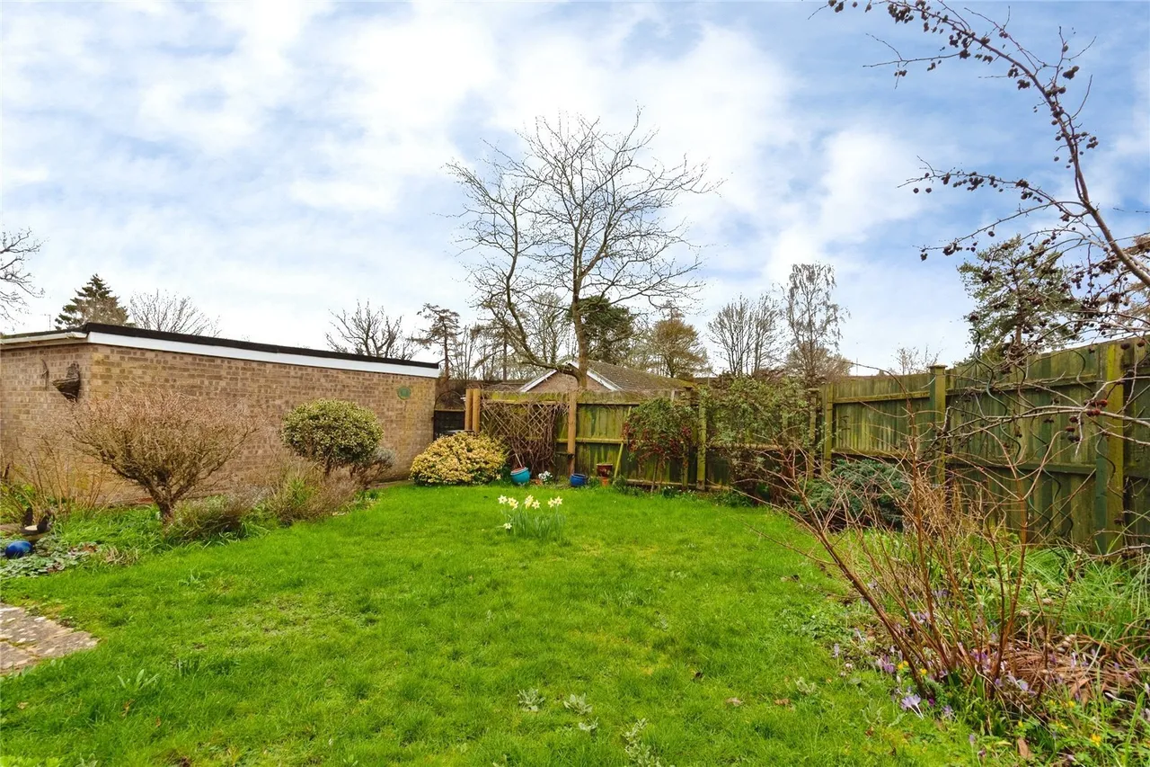 Cavendish Close, Thurston, Bury St. Edmunds, Suffolk, IP31, photo 11