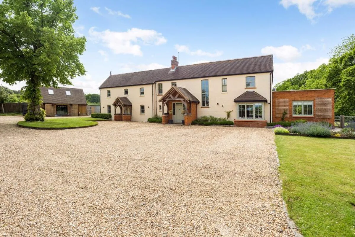 Sulhamstead Road, Burghfield, RG30, photo 19