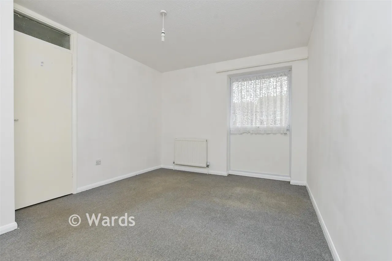 Balcomb Crescent, Margate, CT9, photo 9
