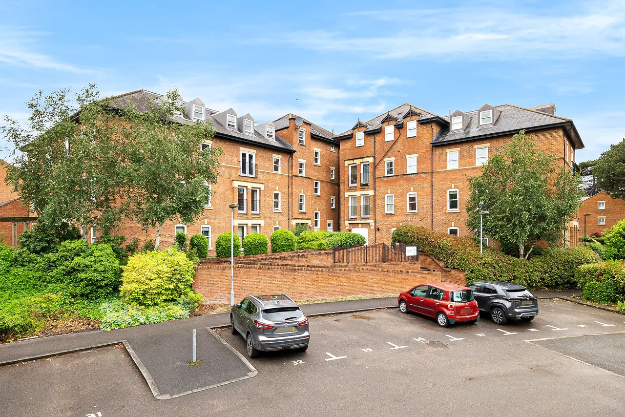 2 bed flat for sale, Steven Way, Ripon, HG4
