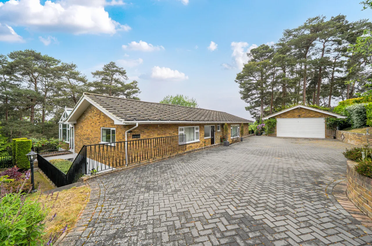 Oriel Hill, Camberley, Surrey, GU15 2JW, photo 26