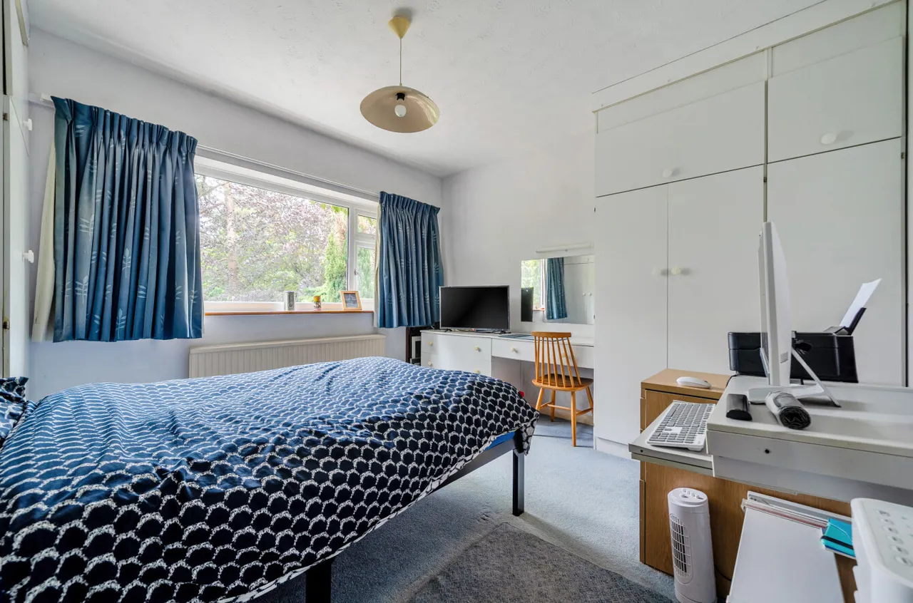 Oriel Hill, Camberley, Surrey, GU15 2JW, photo 20