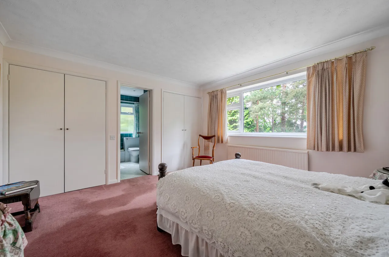 Oriel Hill, Camberley, Surrey, GU15 2JW, photo 16