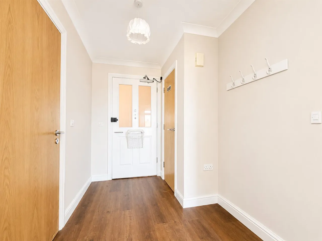 Roundhay Avenue, Peacehaven, photo 9