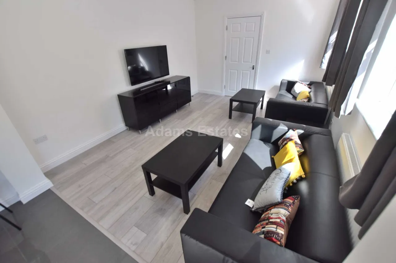 Wokingham Road, Reading, RG6 1JL, photo 4