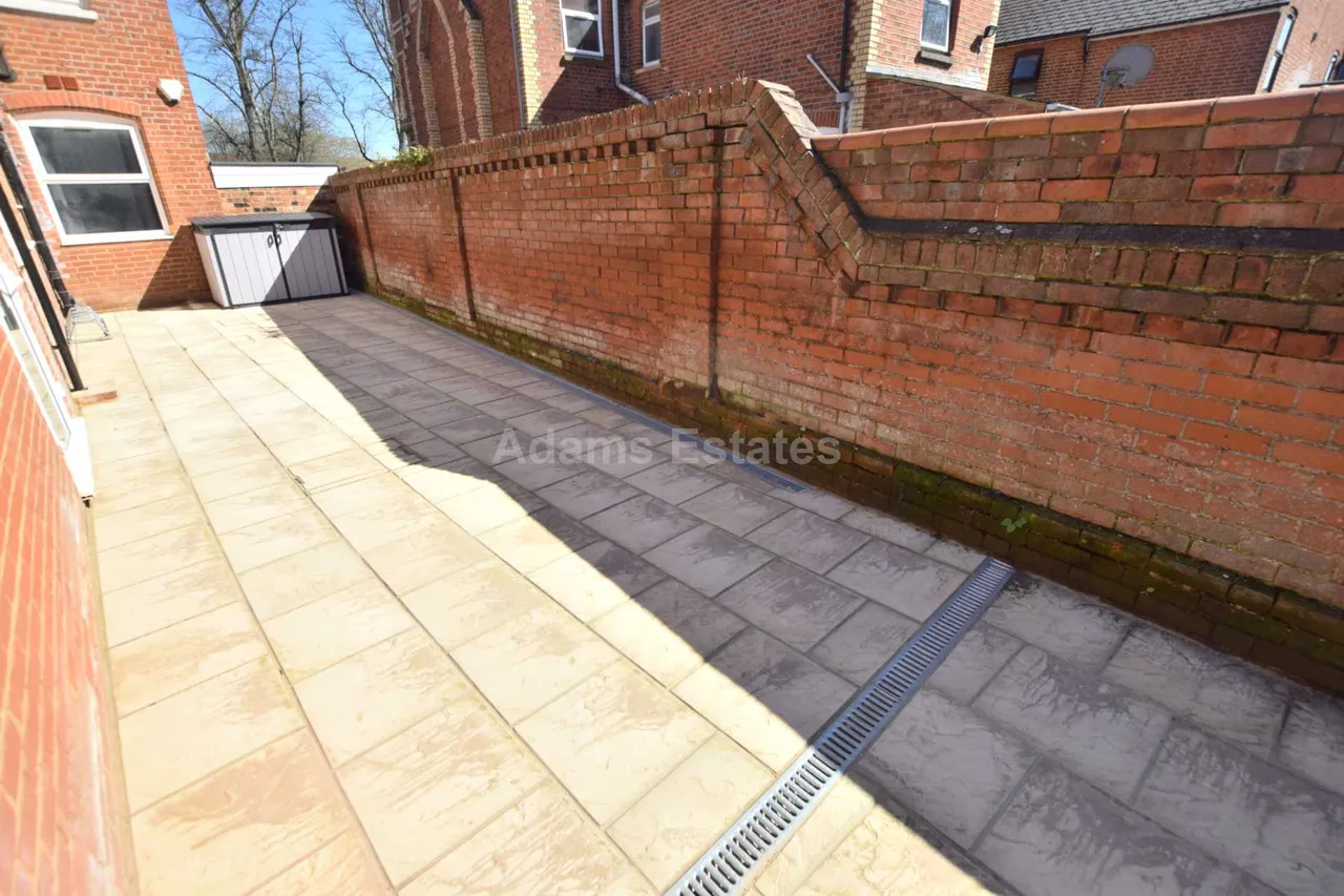 Wokingham Road, Reading, RG6 1JL, photo 8