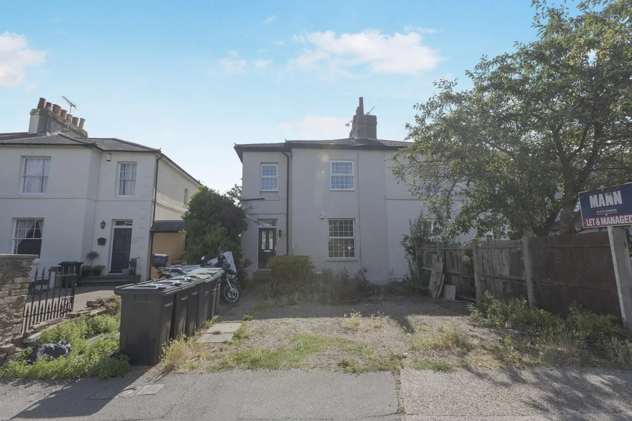 1 bed flat for sale, Darnley Road, Gravesend, DA11