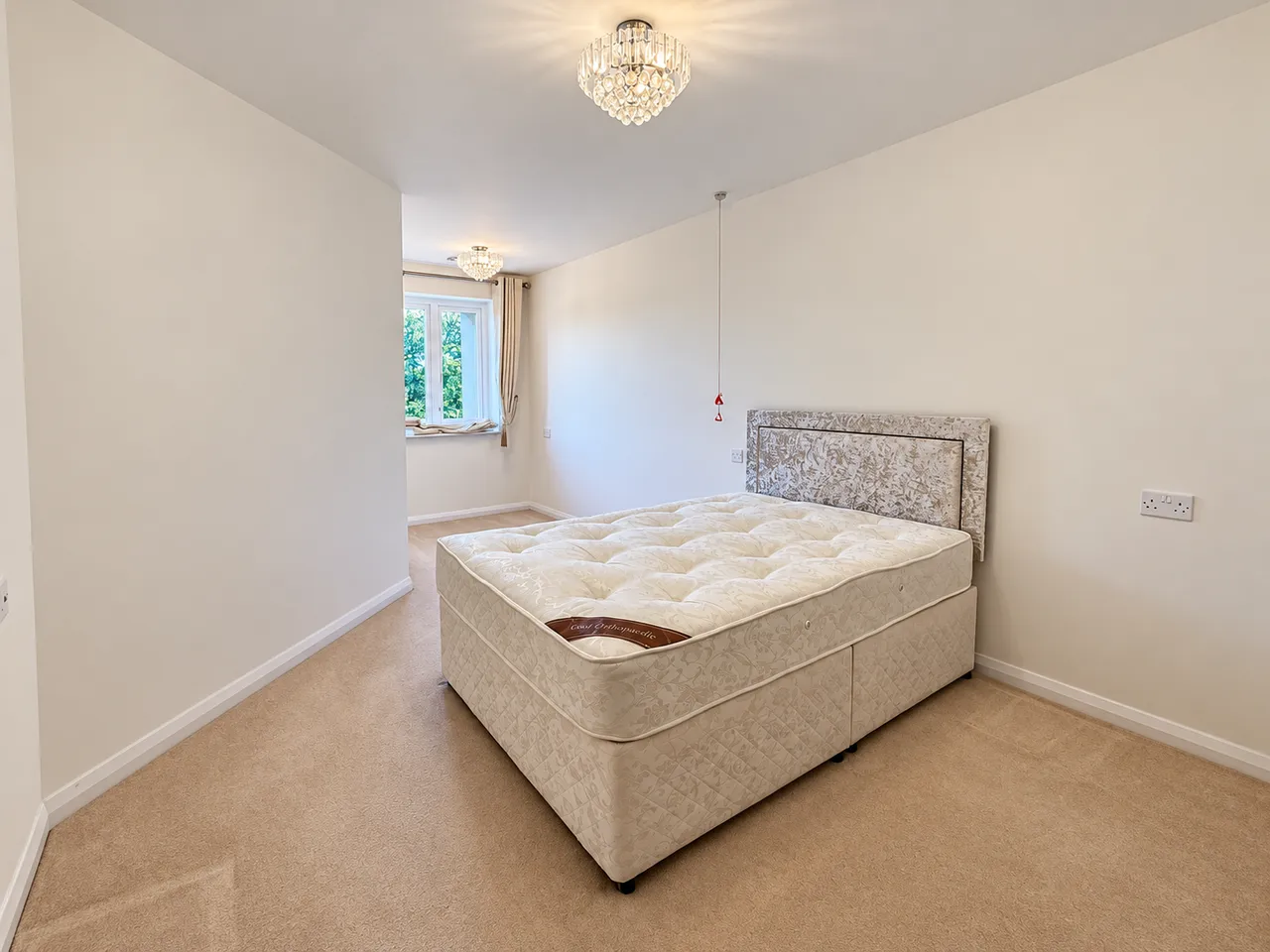 Park View Road, Prestwich, M25, photo 8