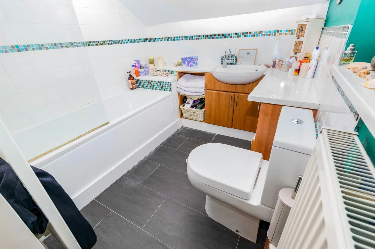 Pelham Road, Gosport, photo 9