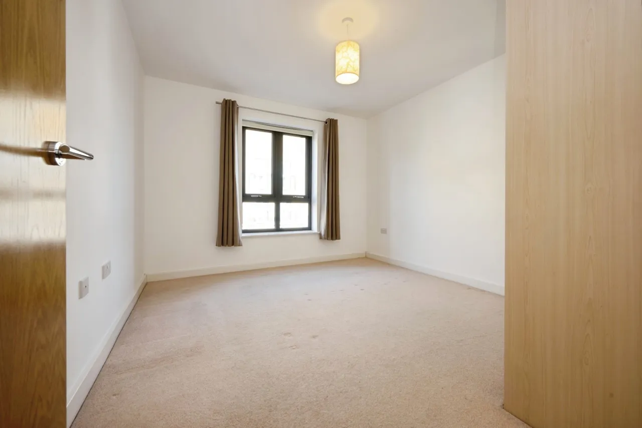 Sheldon Way, Berkhamsted, Hertfordshire, HP4, photo 6