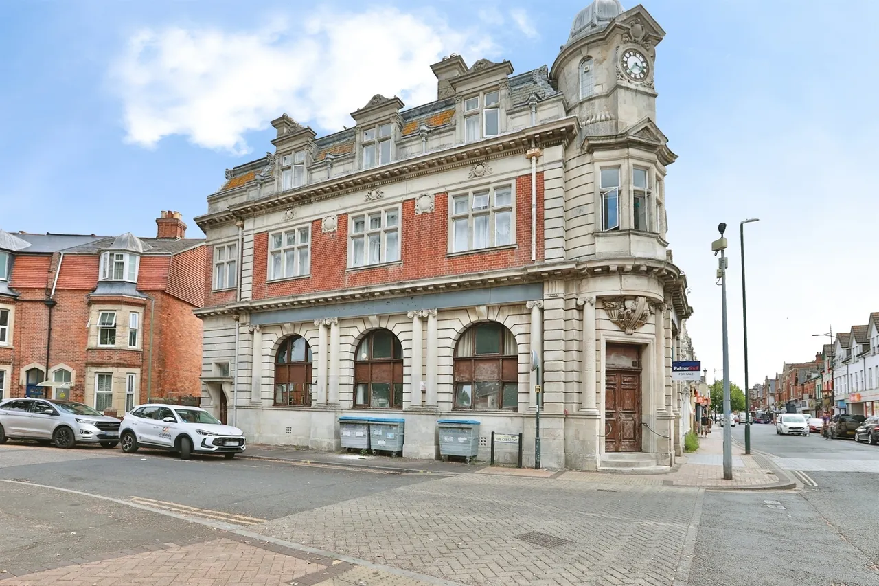 2 bed flat for sale, Christchurch Road, Bournemouth, BH1
