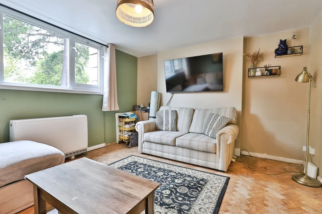 Christchurch Road, Bournemouth, BH1, photo 5