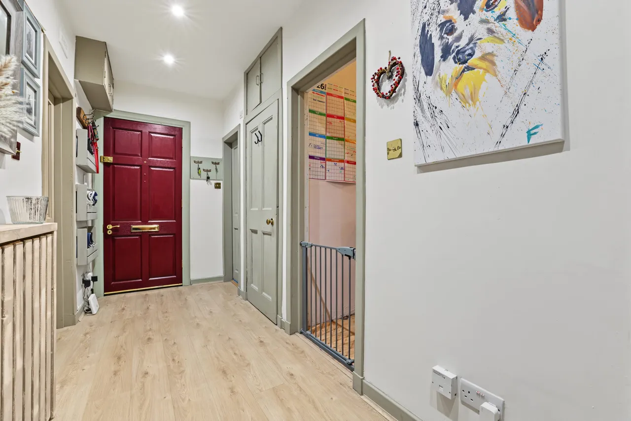 Dumbarton Road, Glasgow, G14, photo 19