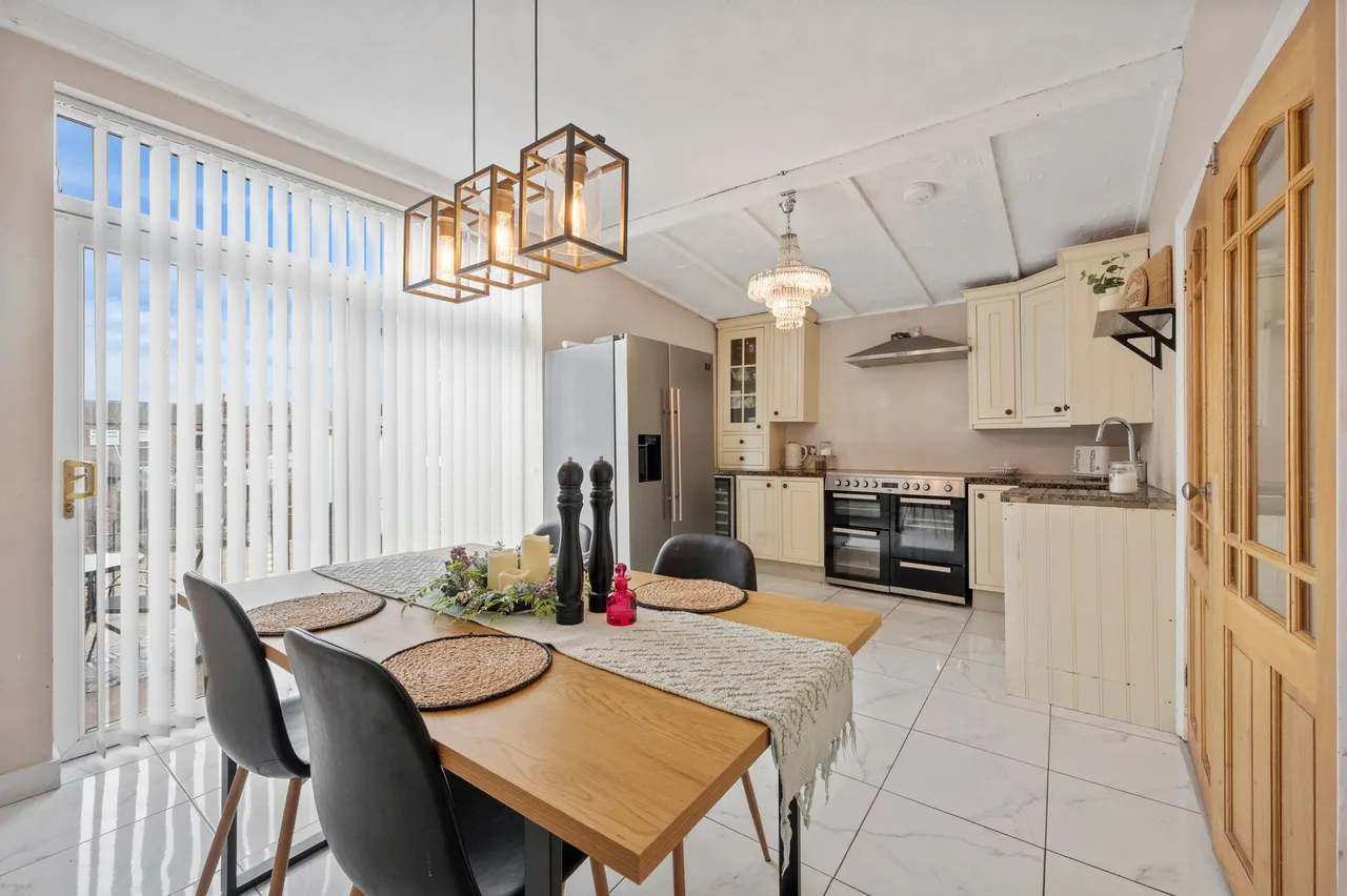 Regent Avenue, Haydock, WA11, photo 3