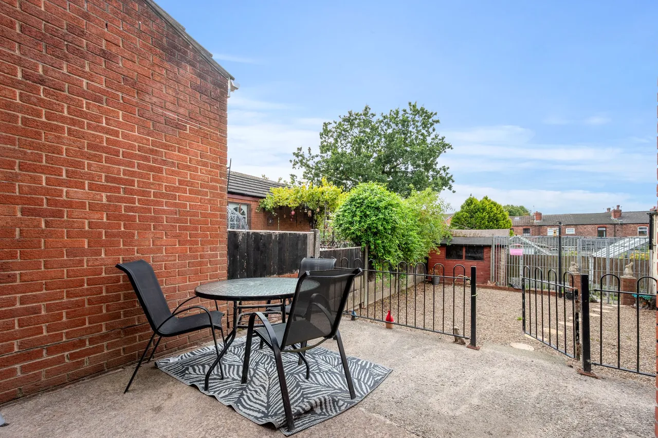 Regent Avenue, Haydock, WA11, photo 26