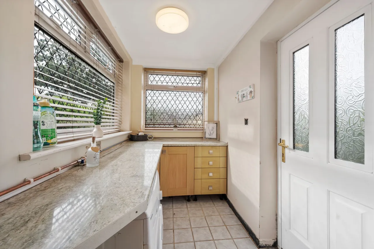 Regent Avenue, Haydock, WA11, photo 11