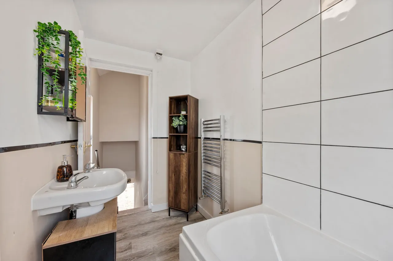 Regent Avenue, Haydock, WA11, photo 6