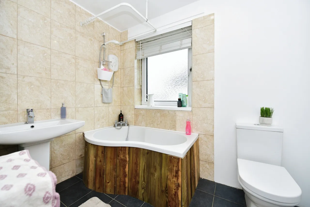 Netherfield Lane, Church Warsop, Mansfield, Nottinghamshire, NG20, photo 13