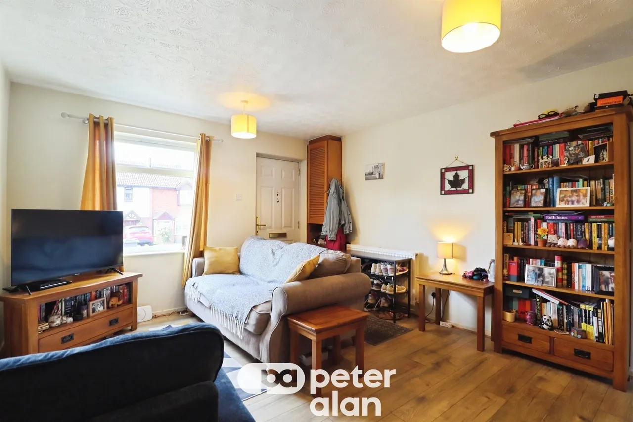 Lyric Way, Cardiff, CF14, photo 9