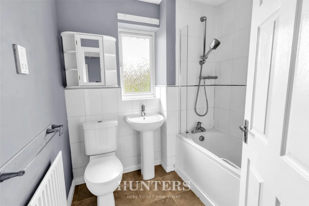 Bassenthwaite Close, Middleton, M24, photo 14