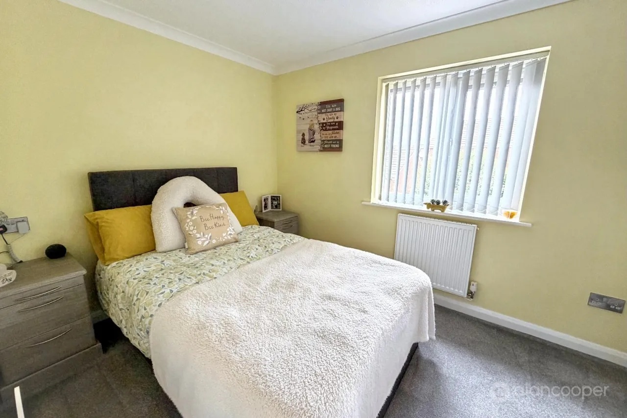 Wakehurst Close, Maple Park, CV11, photo 8