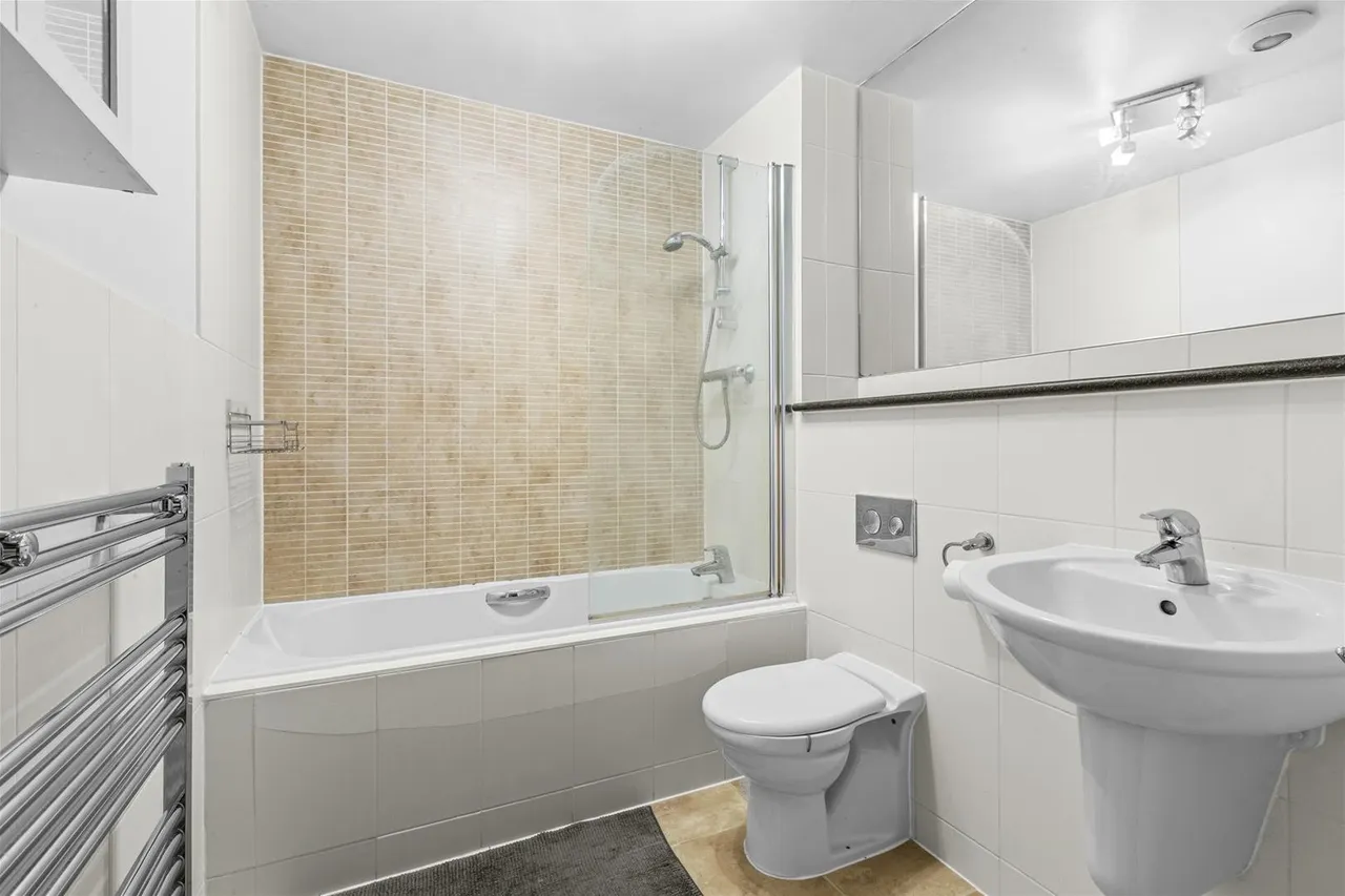 Freer Crescent, High Wycombe, HP13, photo 8