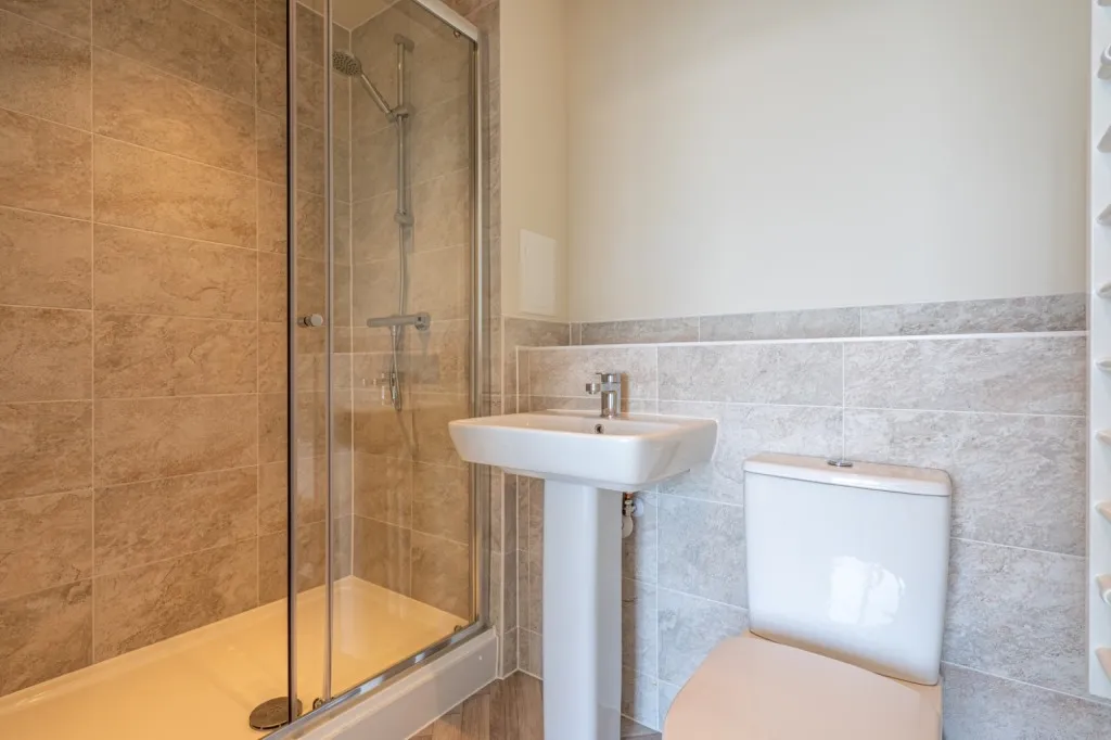 Henley Approach, Northfleet, DA11, photo 18