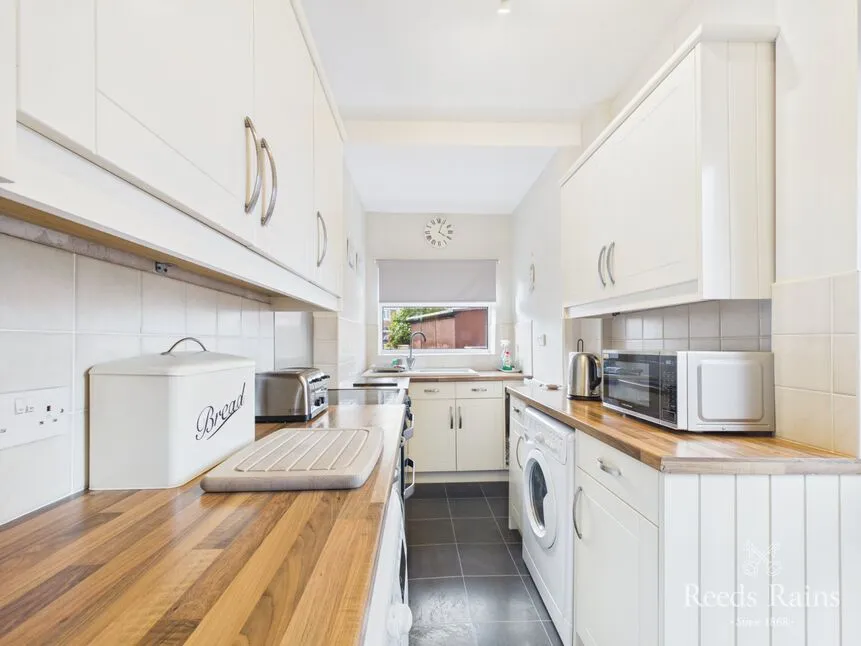 St. Alban Road, Bridlington, East Yorkshire, YO16, photo 9
