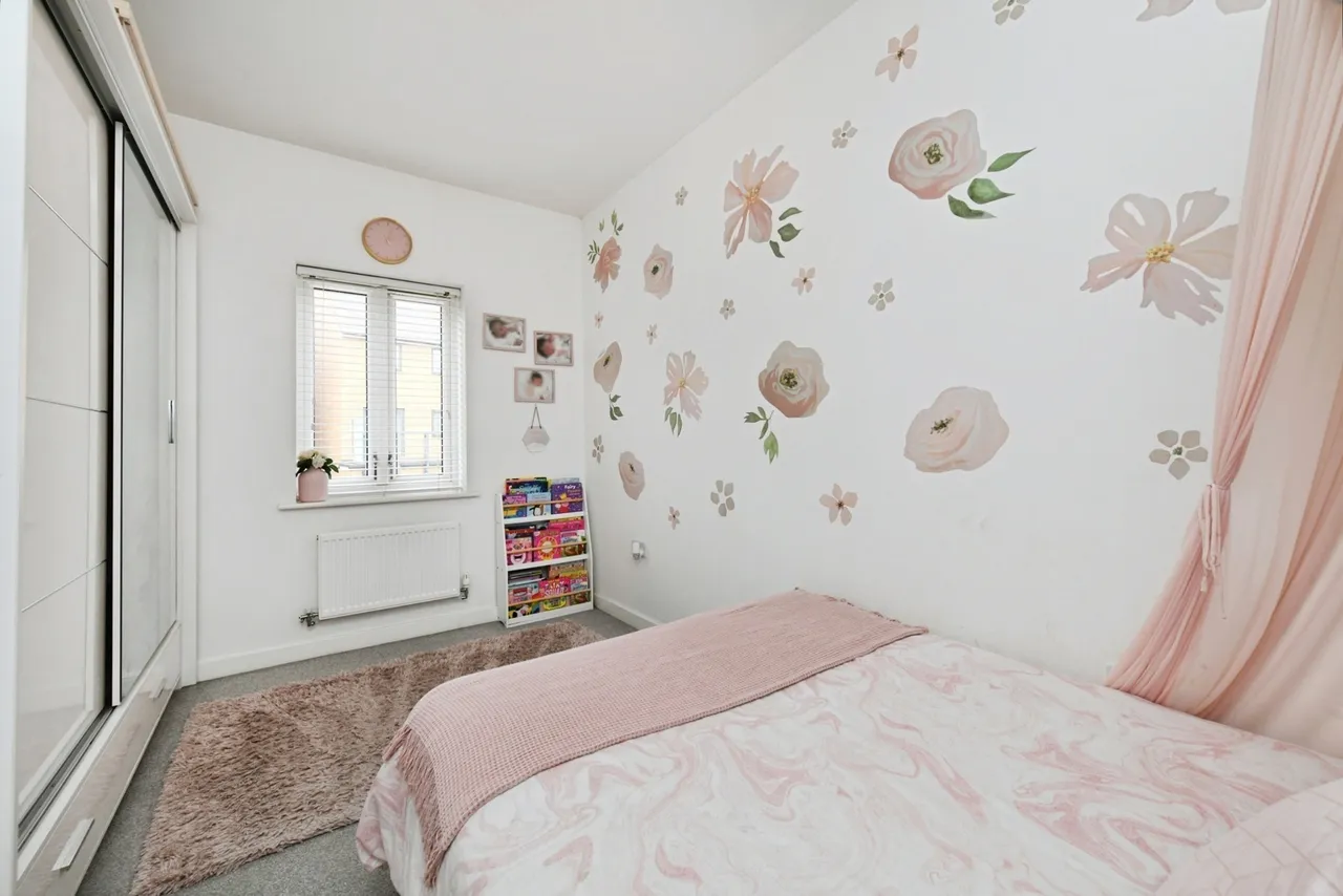 Montague Street, Rainham, RM13, photo 23