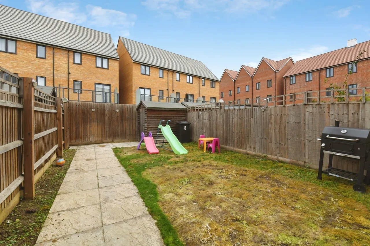 Montague Street, Rainham, RM13, photo 6