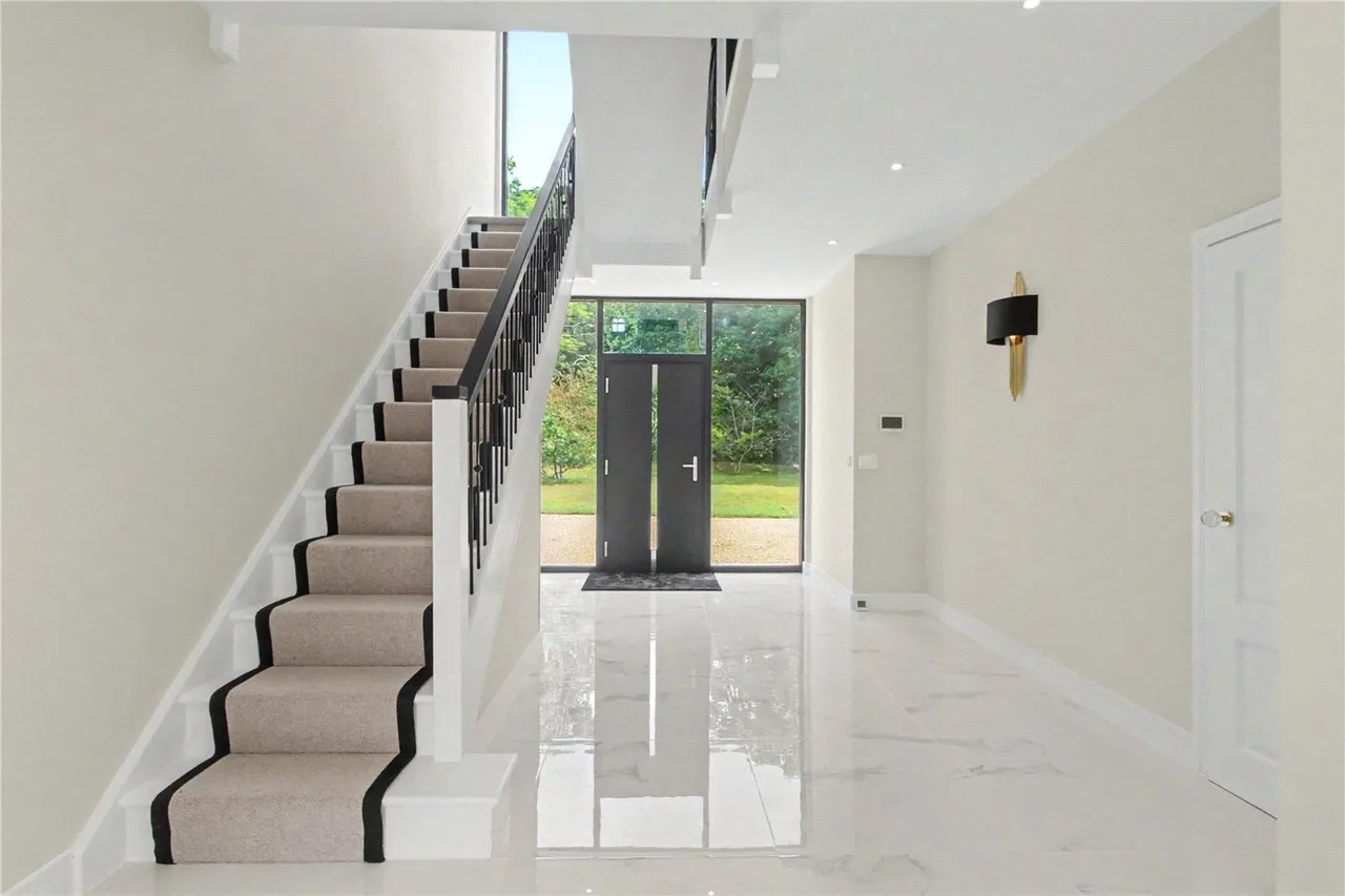 Long Road, Framingham Earl, Norwich, Norfolk, NR14, photo 2