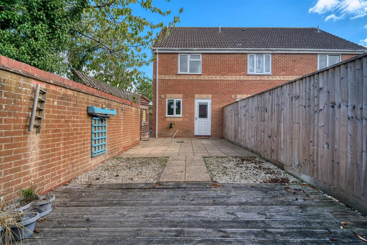 Cloverfields, Gillingham, photo 7
