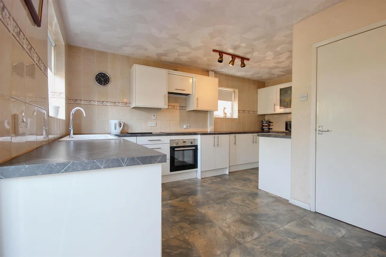 Ash Grove, Aldbrough, photo 5