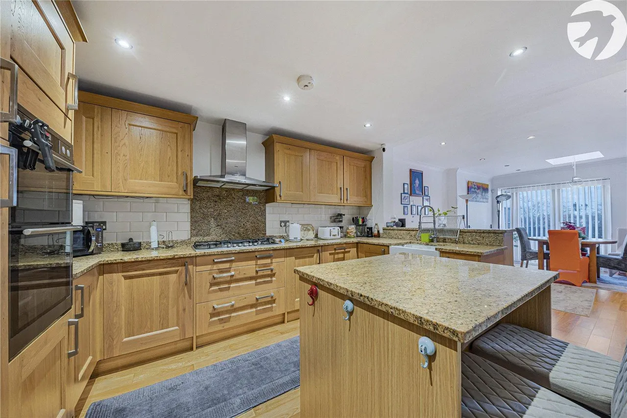 Bellingham Road, London, SE6, photo 8